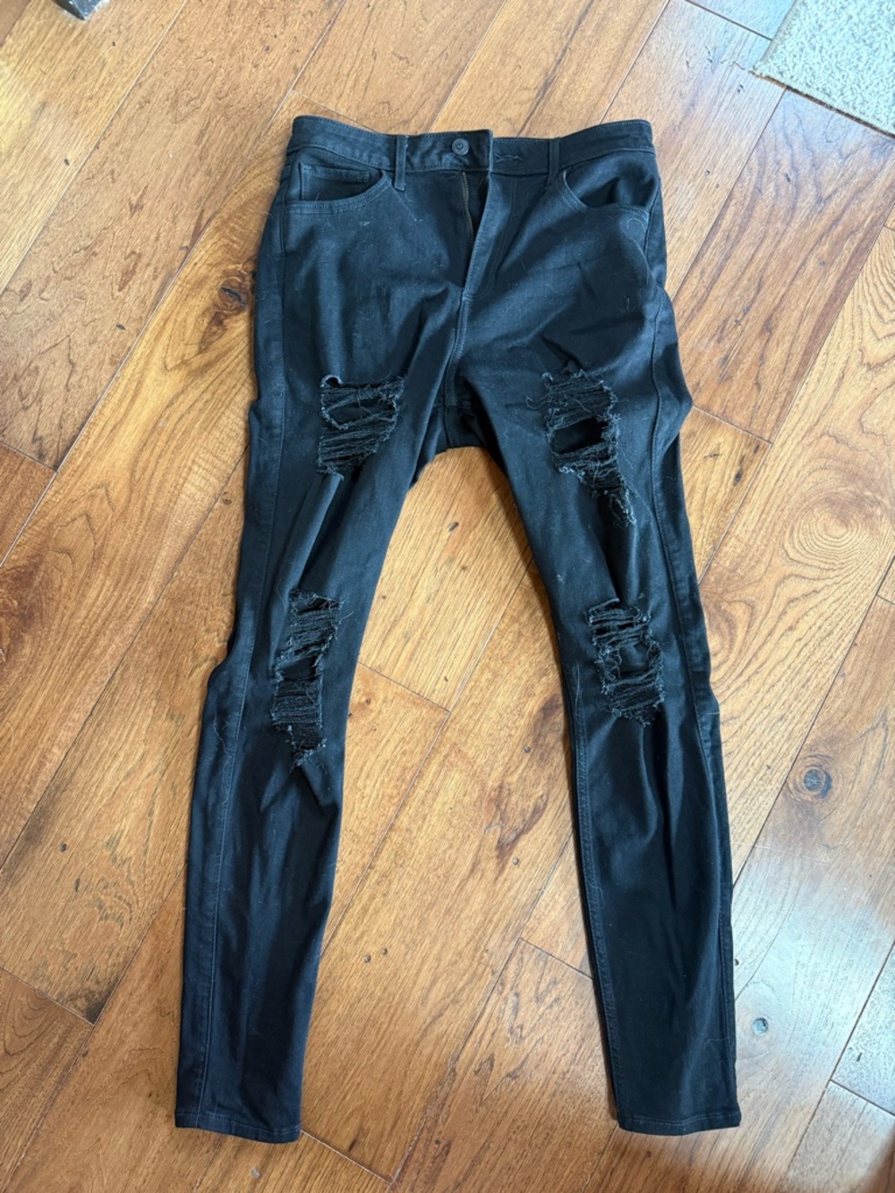 Hollister Black Curvy High-Rise Super Skinny Jeans